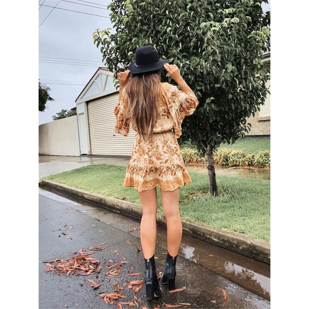 Spell & The Gypsy Coco Lei Flutter Sleeve Mini Dr… - image 3